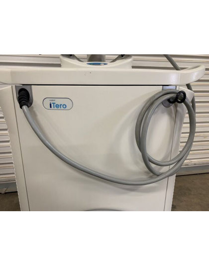 Orthodontic ScanneThe iTero HD2.9 scanner displayed with its accessories, showcasing the complete setup for efficient dental imaging.r iTero HD2.9 Intraoral Scanner with accessories