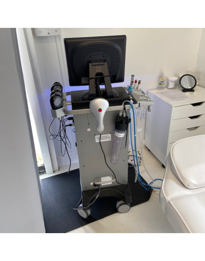 edge hydrafacial tower md machine 2019 sale