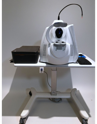 Carl Zeiss Cirrus 5000 HD OCT Ophthalmic Tomographer - High-resolution retinal imaging system for ophthalmology clinics